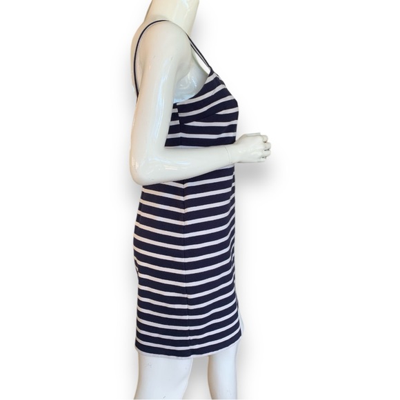 OLD NAVY STRIPED BODYCON MINI DRESS. WOMEN’S SIZE MEDIUM - Picture 5 of 8